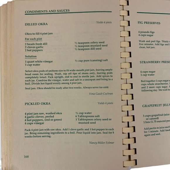 Beaumont Texas Junior League Lagniappe Cookbook First Edition 1982 Spiral Bound - Picture 10 of 15